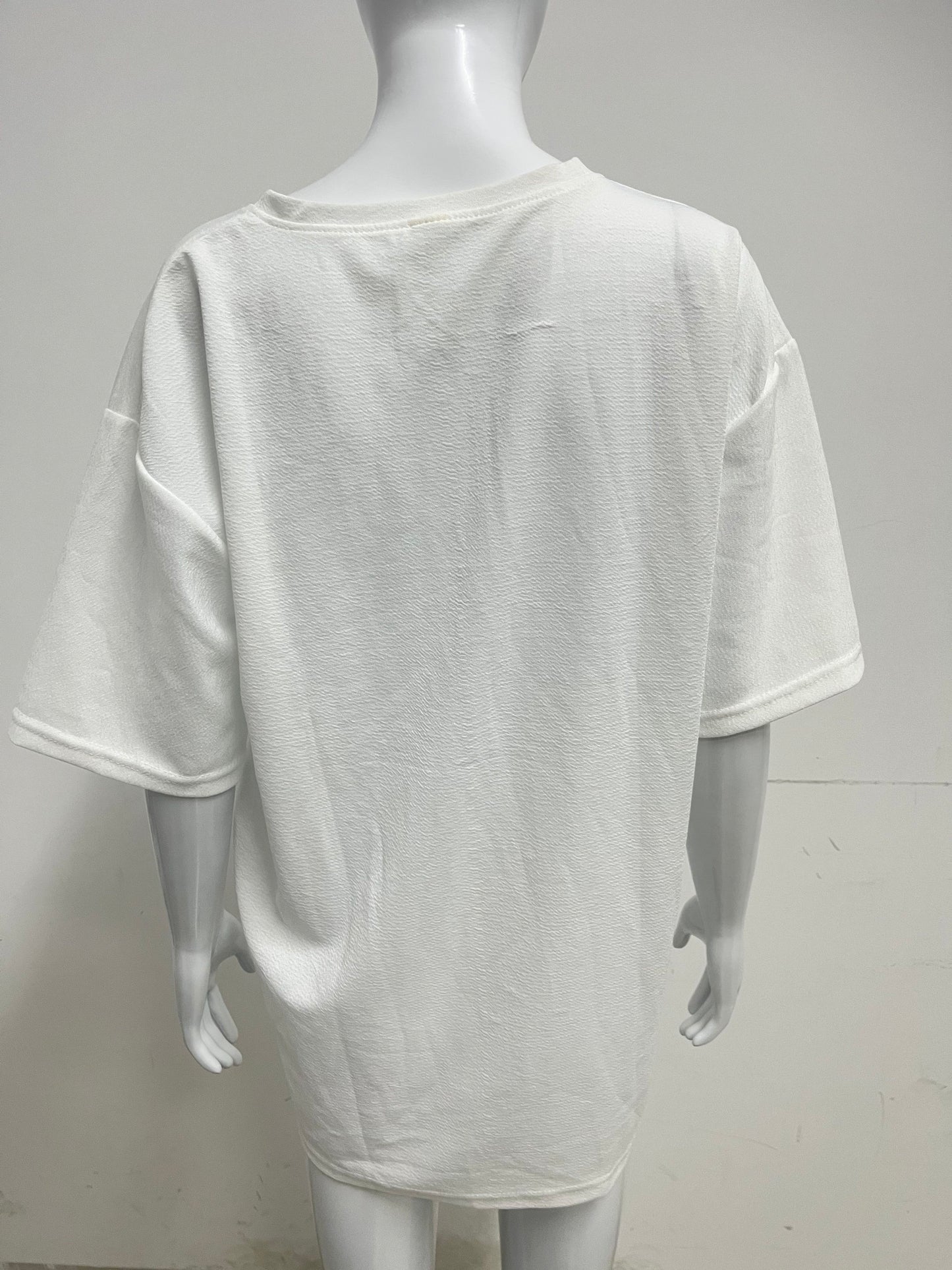 【Milking Oversized White T-shirt】—— Effortless Comfort for Everyday Style