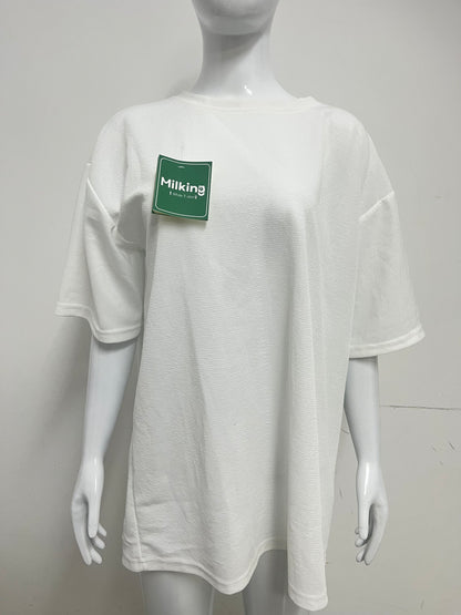 【Milking Oversized White T-shirt】—— Effortless Comfort for Everyday Style