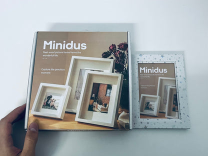 Minidus Solid Wood Picture Frame Capture Beauty Natural Texture A Warm Choice for Home Decoration and Memory Collection