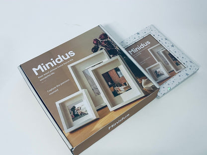 Minidus Solid Wood Picture Frame Capture Beauty Natural Texture A Warm Choice for Home Decoration and Memory Collection