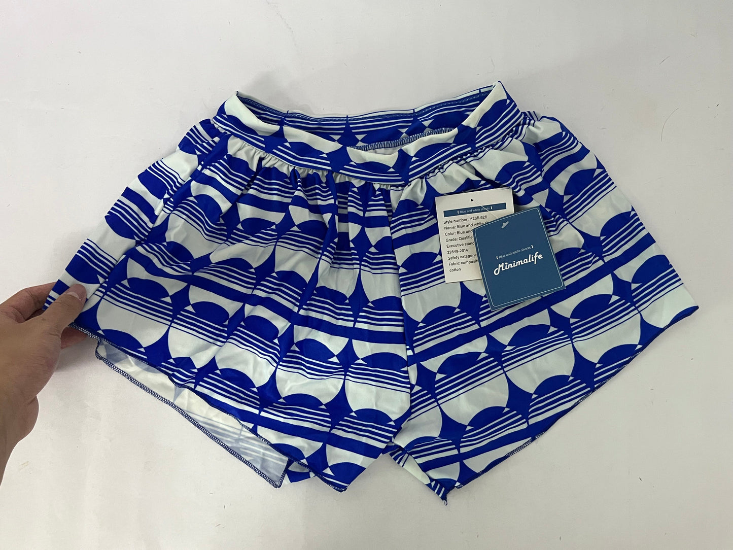 【Minimalife Blue & White Geometric Art Shorts】