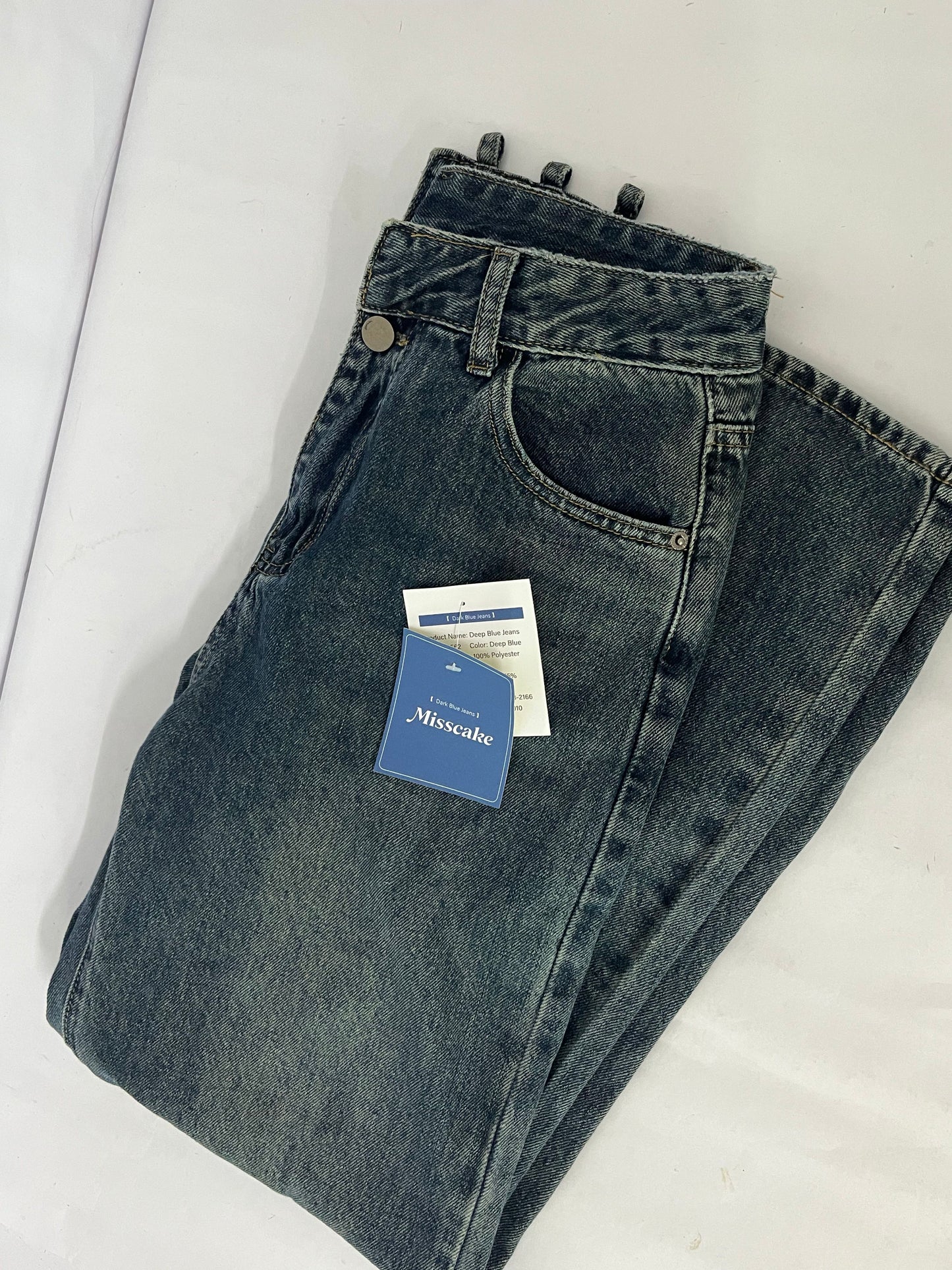 Misscake Vintage High Waist Straight Leg Jeans for Women, Distressed Washed Slim Fit Versatile Casual Denim Pants Product Highlights
