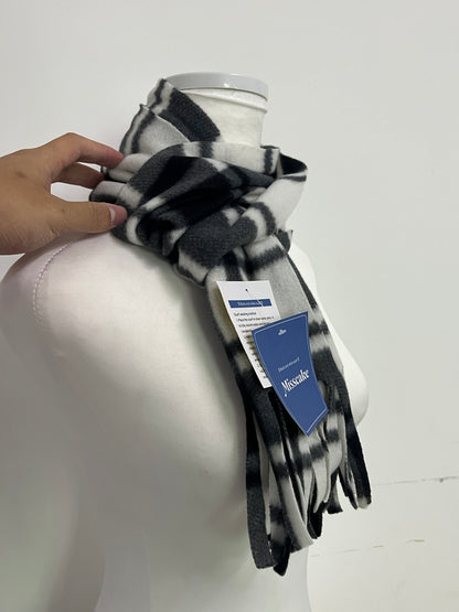 Misscake Black and White Plaid Fringe Scarf, Winter Warm Classic Versatile Fashion Scarf