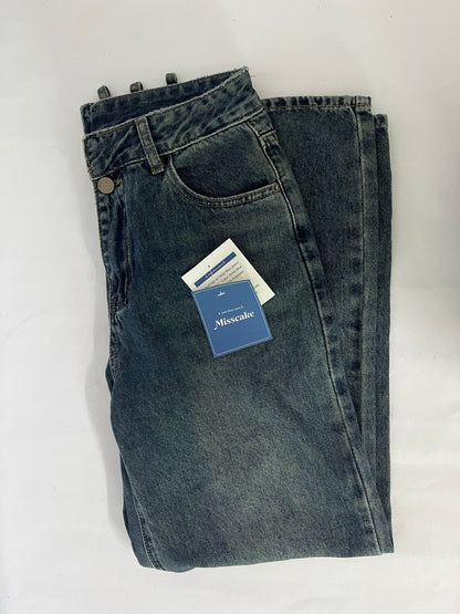 Misscake Vintage High Waist Straight Leg Jeans for Women, Distressed Washed Slim Fit Versatile Casual Denim Pants Product Highlights