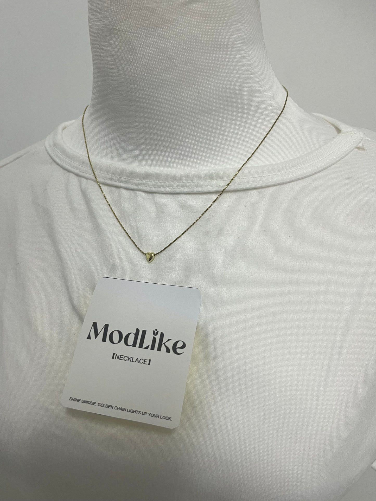 ModLike Dainty Chain Heart Pendant Necklace - Light Luxury Minimalist Gold Clavicle Chain