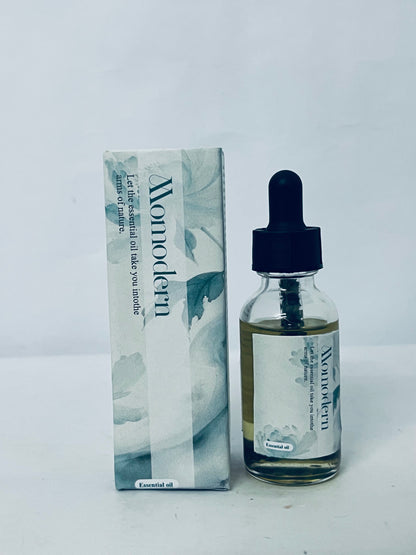 Momodern Natural Essential Oil, Multi-Effect for Skin Care & Circulation, Aromatherapy Massage & Sleep Aid, Plant-Derived Healing Oil