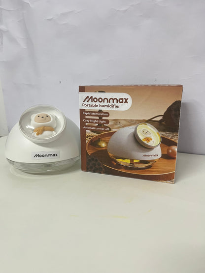 [Moonmax Humidifiers]-Cute Astronaut Humidifier - Desktop Mini Portable Hydrating Aromatherapy Diffuser