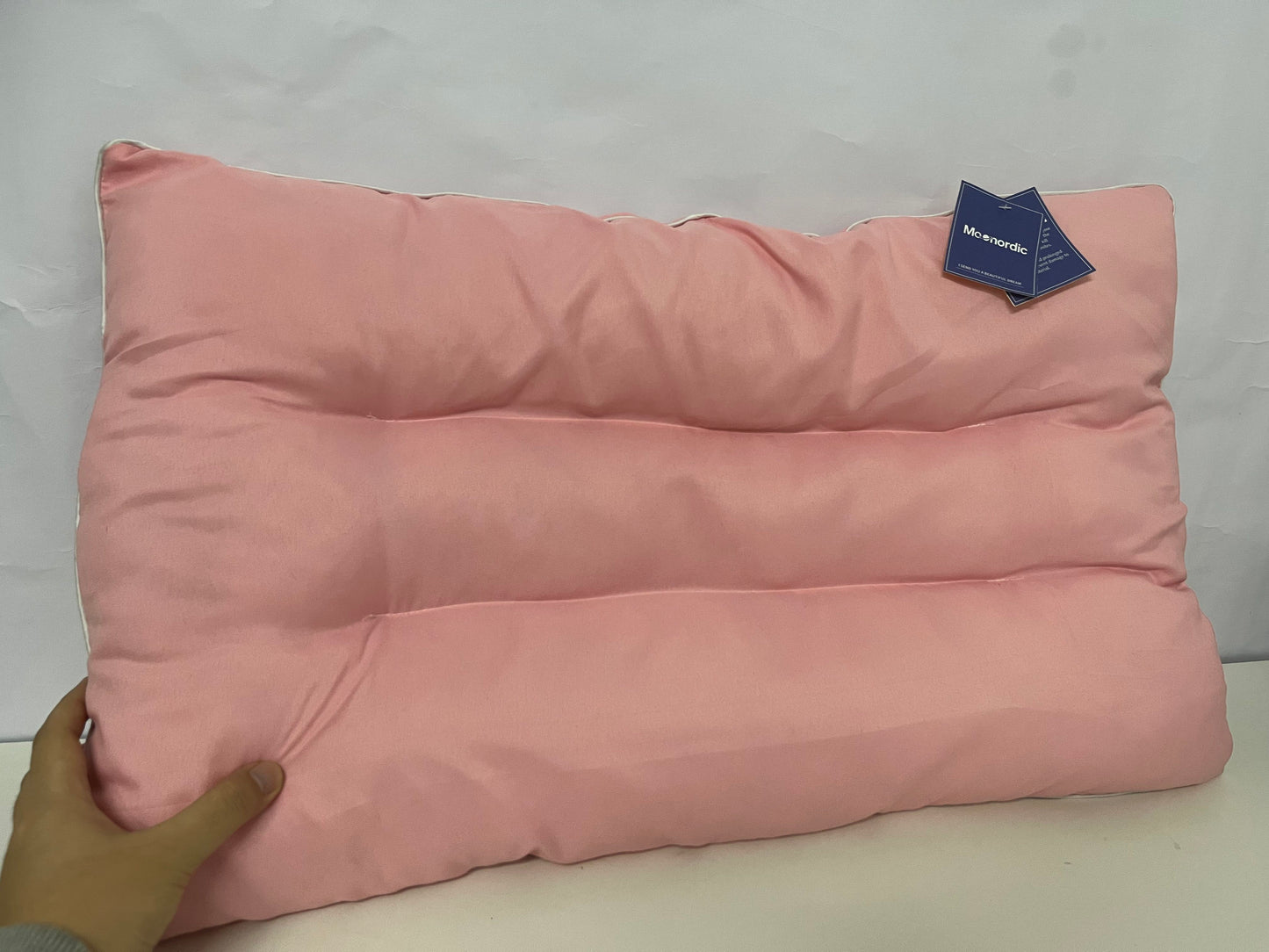 Moonordic Silky Smooth Pillow Cherry Blossom Pink Comfortable & Skin-Friendly A Great Rest Item for Sleep & Neck Care