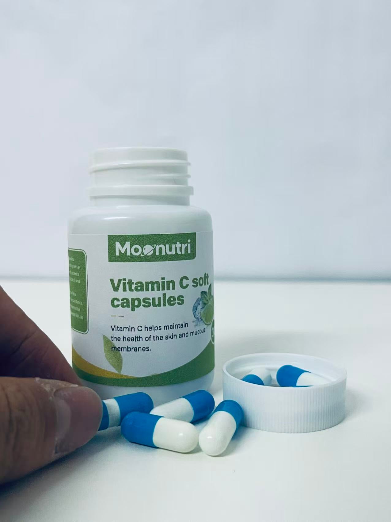 Moonutri Vitamin C Soft Capsules 30-Count Fresh & Easy to Absorb A Daily Nutritional Partner for Skin & Mucous Membrane Health