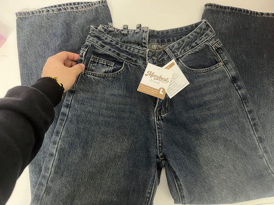【Morebest High-Waisted Wide-Leg Denim Pants】—— Timeless Retro Comfort for Effortless Everyday Style