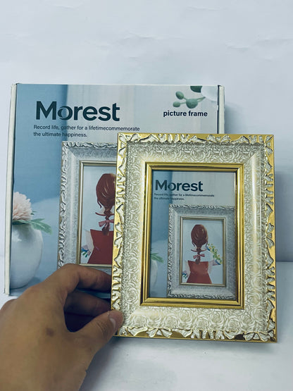 Morest European Vintage Pattern Picture Frame, Light Luxury Art Tabletop Frame to Freeze Beautiful Moments in Life