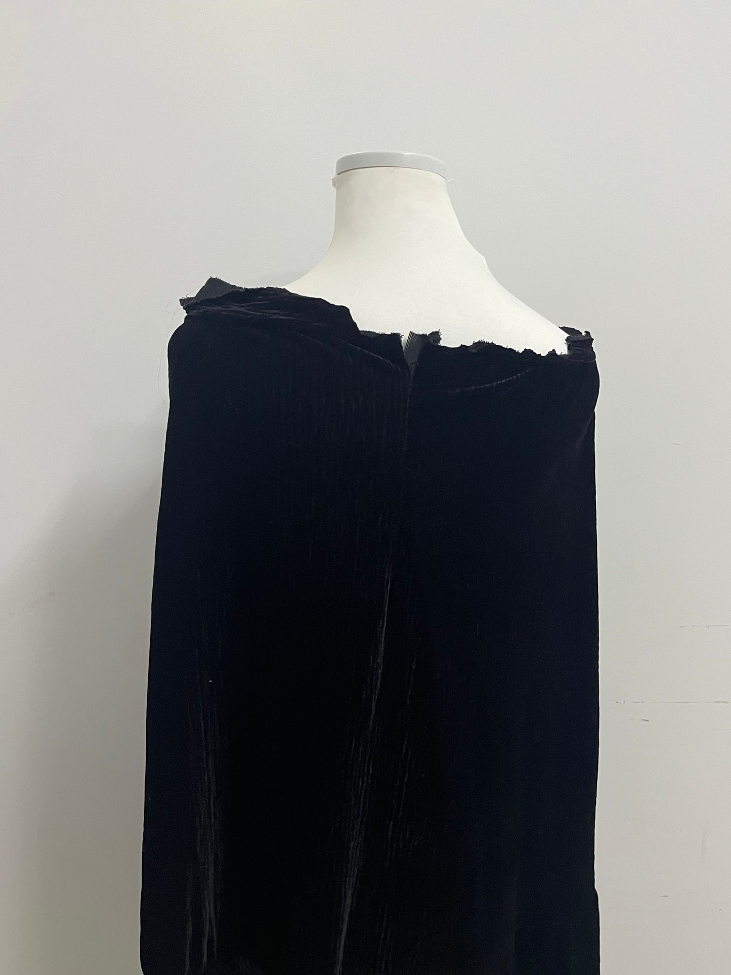 【Moveday Black Pleated Skirt】—— Elegant & Versatile Daily Wear Choice