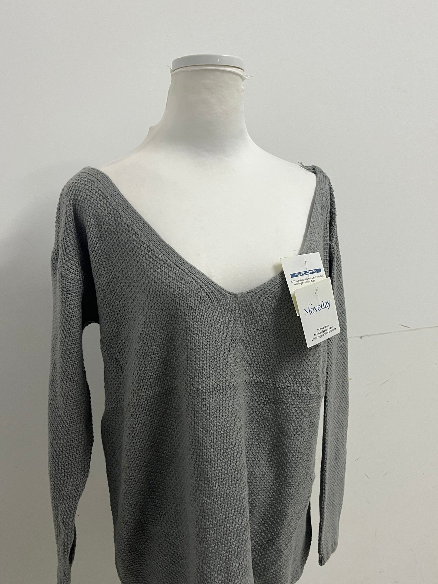 【Moveday Gray Waffle Knit Sweater】—— Cozy & Stylish Daily Wear Choice