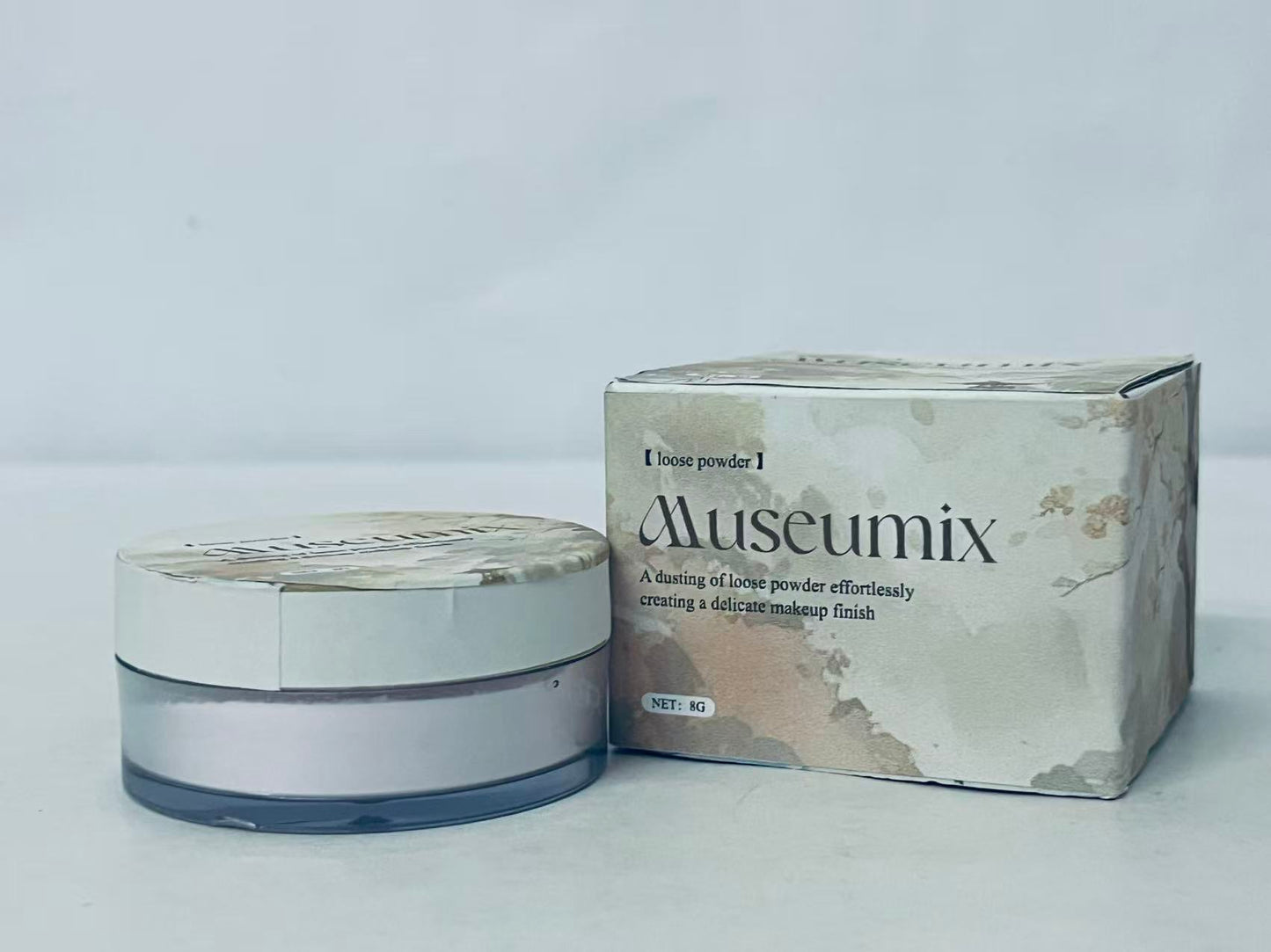 Museumix Loose Setting Powder, Lightweight & Long-Lasting Oil Control, Silky Smooth for Soft-Focus Finish, Oriental Aesthetic Packaging, 8g