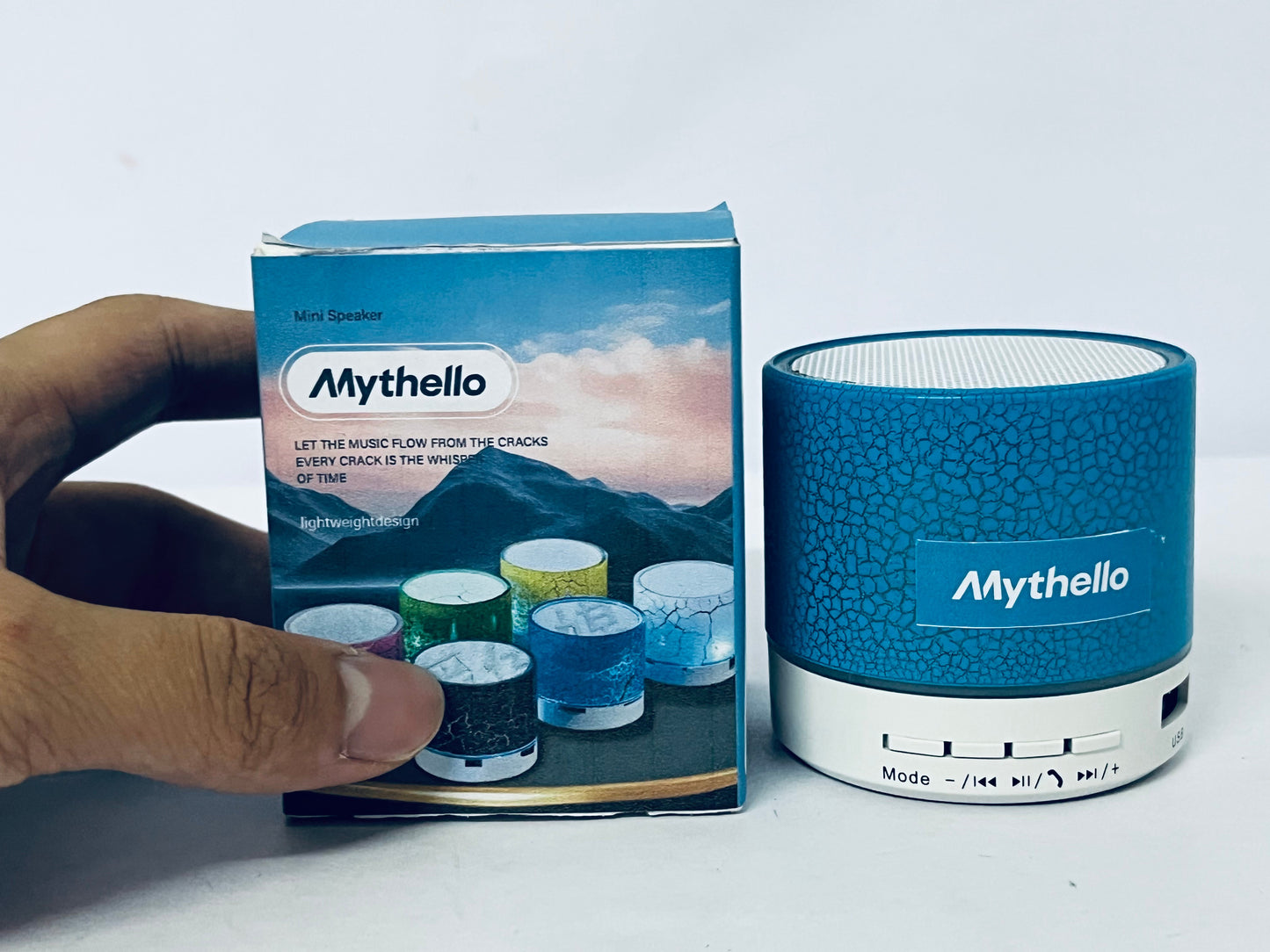 Mythello Loudspeakers Crack Texture Bluetooth Speaker - A Feast for the Ears with Compact Body and Powerful Sound