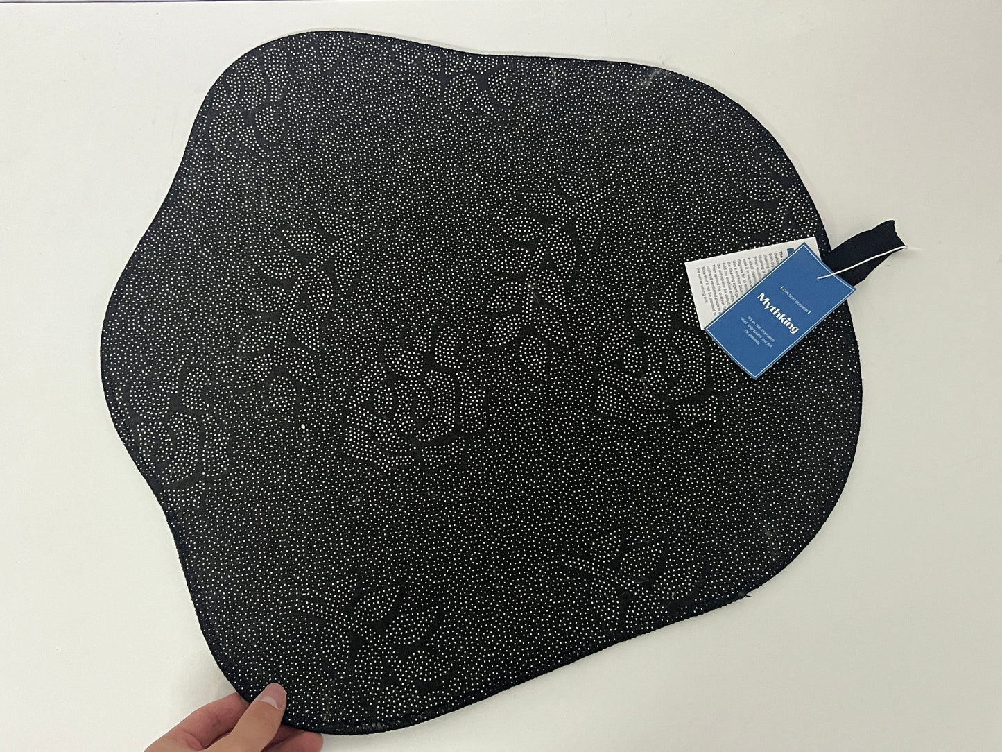 [Mythking Vehicle seat cushions]——Mythking Cute Heart Car Seat Cushion - All-Season Breathable Anti-Slip Pad