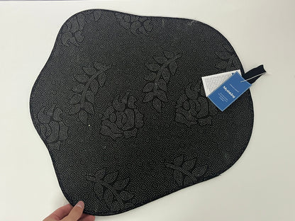 [Mythking Vehicle seat cushions]——Mythking Cute Heart Car Seat Cushion - All-Season Breathable Anti-Slip Pad