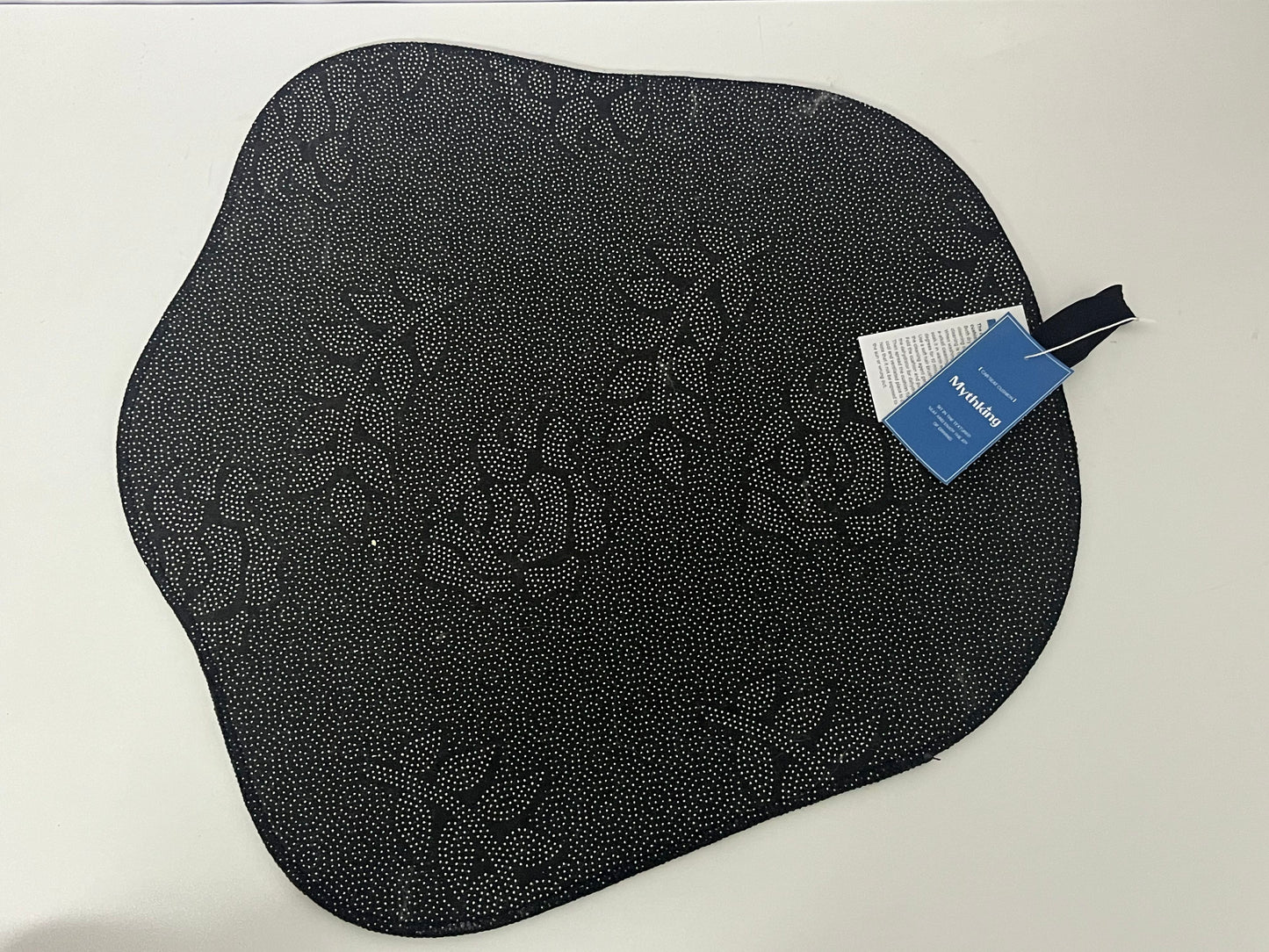 [Mythking Vehicle seat cushions]——Mythking Cute Heart Car Seat Cushion - All-Season Breathable Anti-Slip Pad