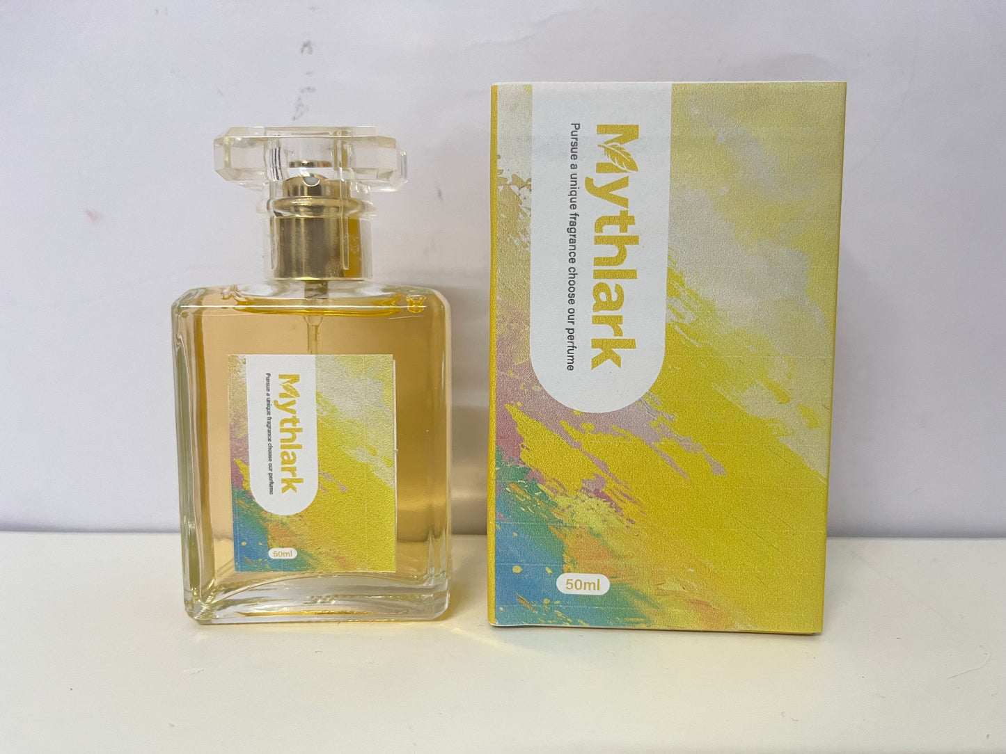 【Mythlark Golden Eau de Parfum】—— Warm, Sunlit Fragrance for Daily Elegance