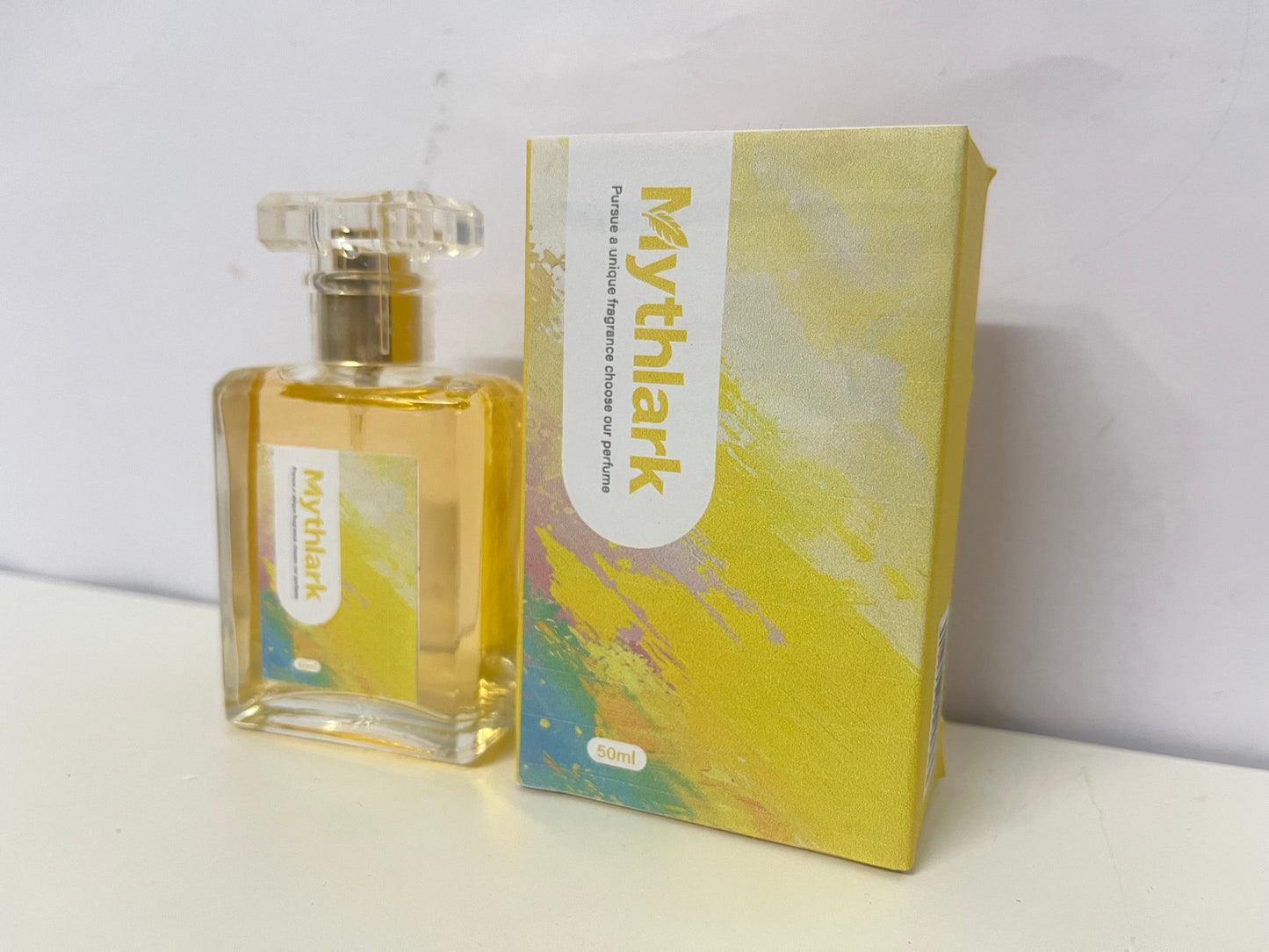 【Mythlark Golden Eau de Parfum】—— Warm, Sunlit Fragrance for Daily Elegance