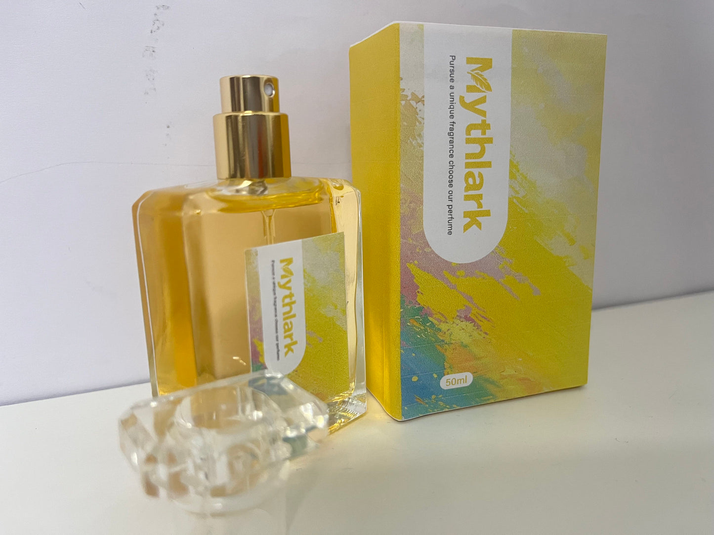 【Mythlark Golden Eau de Parfum】—— Warm, Sunlit Fragrance for Daily Elegance