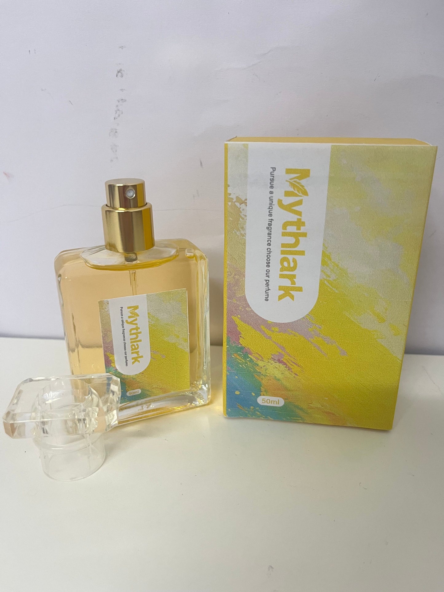 【Mythlark Golden Eau de Parfum】—— Warm, Sunlit Fragrance for Daily Elegance