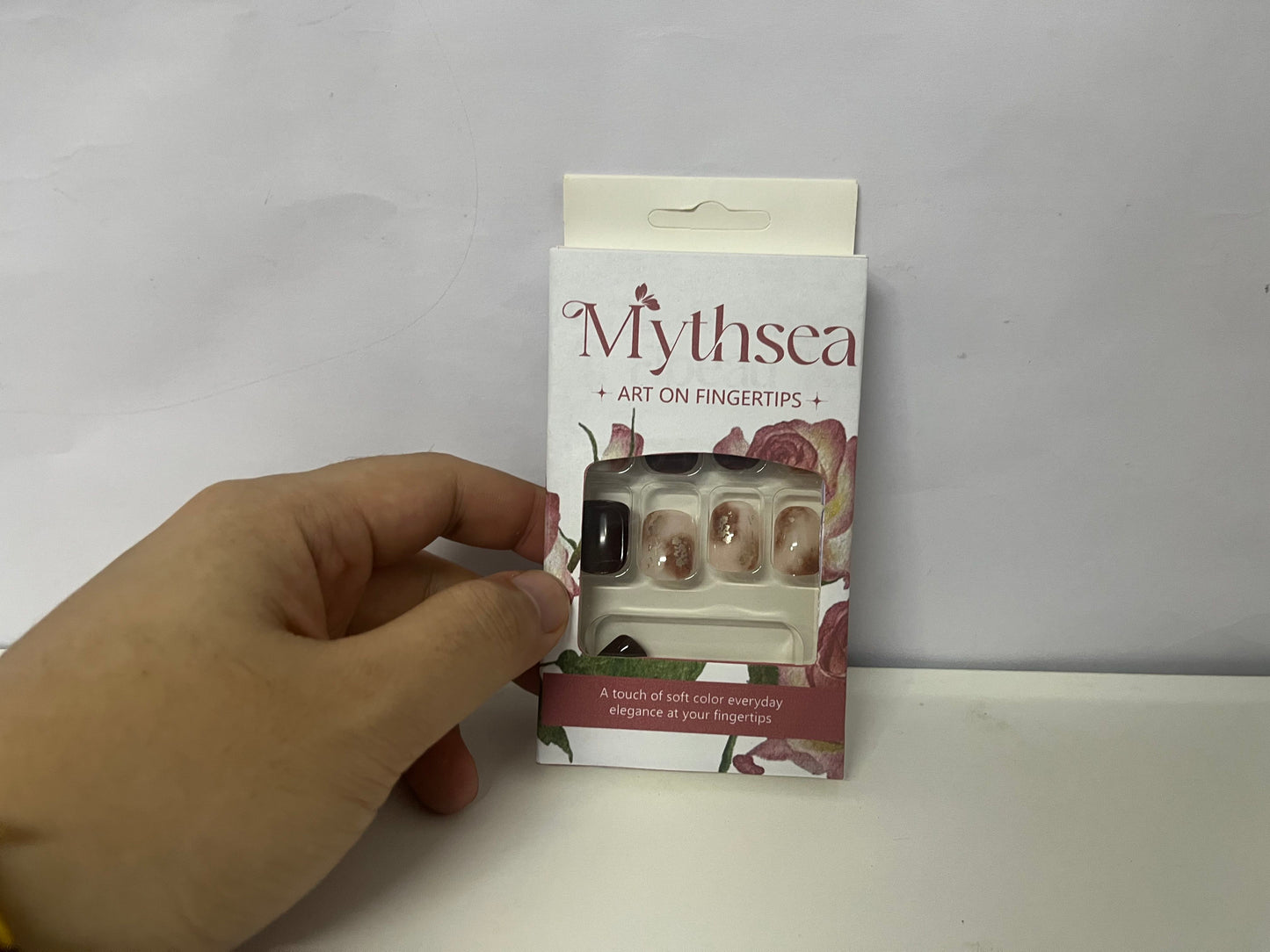 【Mythsea Press-On False Nails】—— Art on Fingertips for Effortless Everyday Elegance