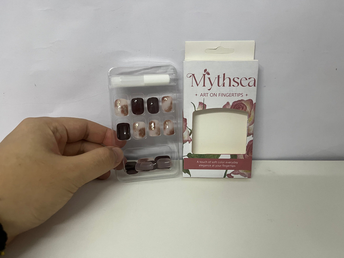 【Mythsea Press-On False Nails】—— Art on Fingertips for Effortless Everyday Elegance