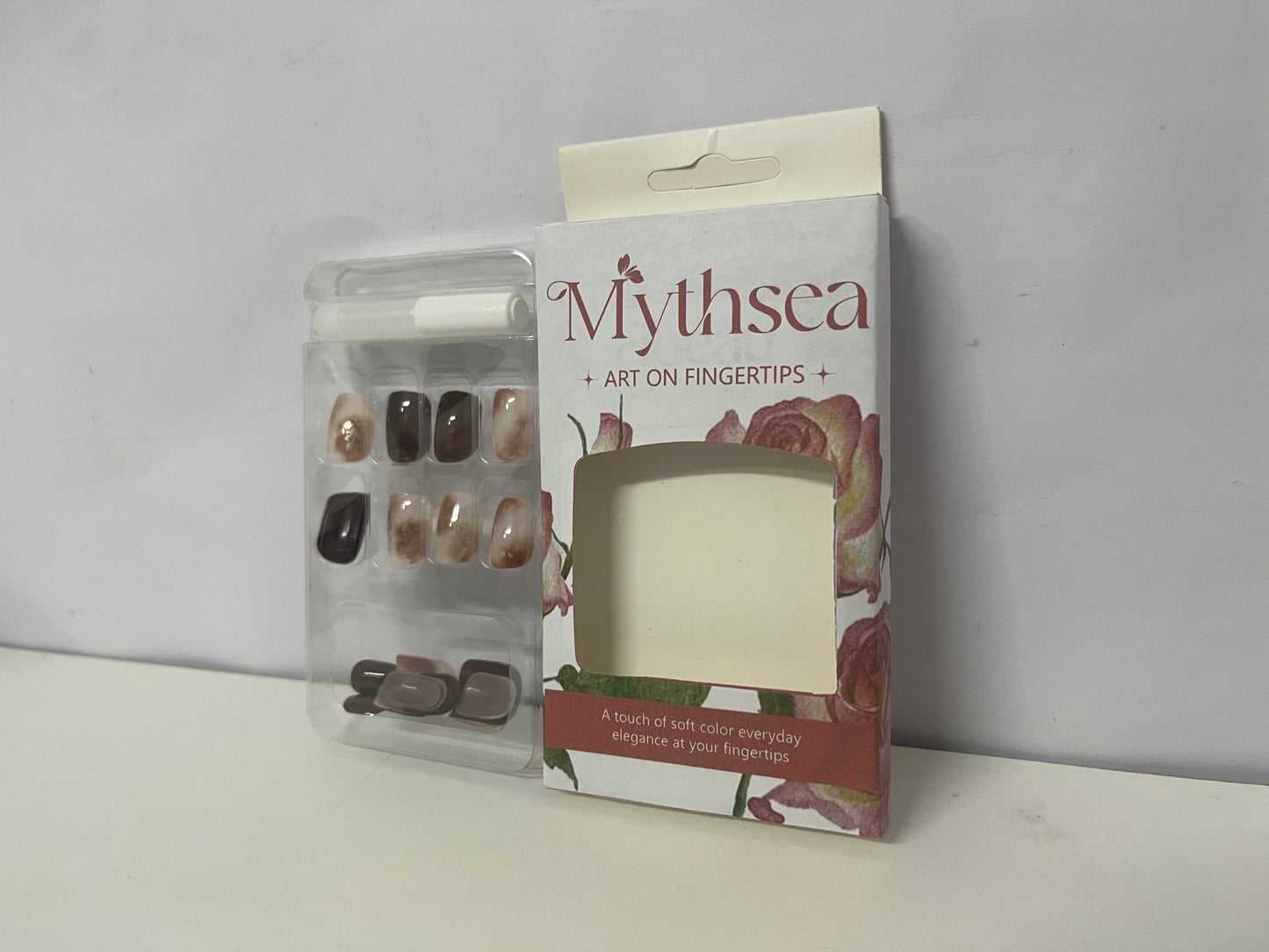 【Mythsea Press-On False Nails】—— Art on Fingertips for Effortless Everyday Elegance