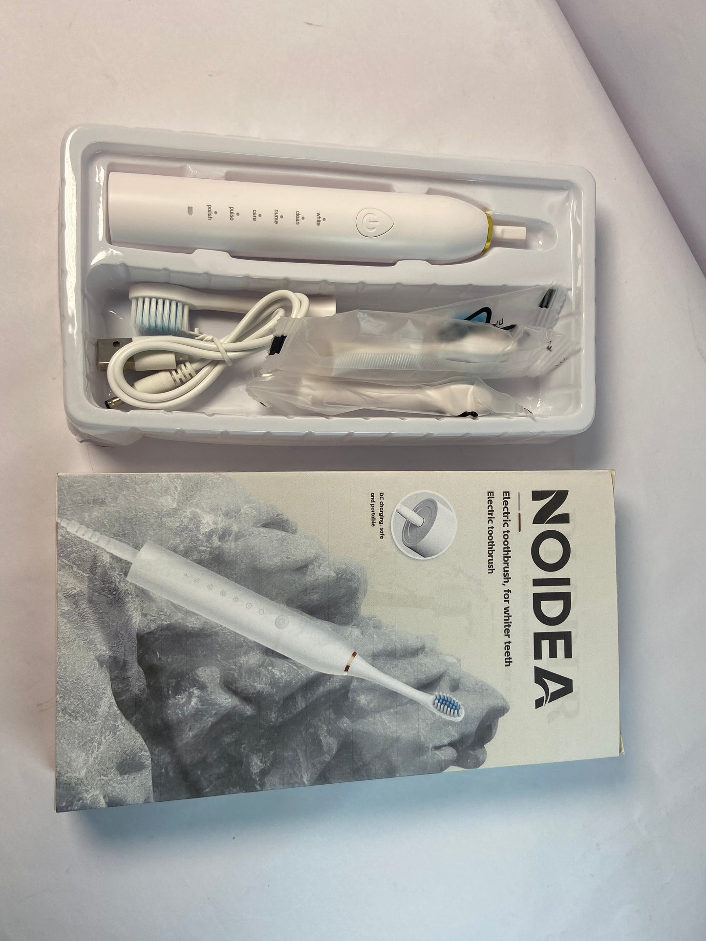 NOIDEA Simple Clean Rechargeable Electric Powered Toothbrush, Pure White with 4 Gentle Care Brush Head Automatic Pressure Sensor to Protect Gums - 3 Modes -2 Min Timer