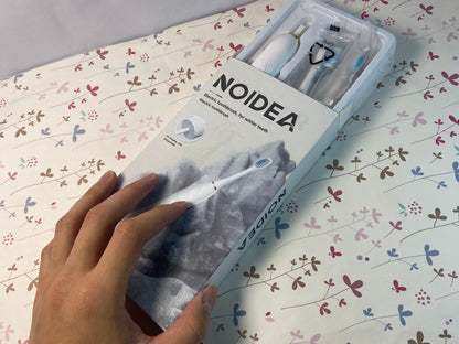 NOIDEA Simple Clean Rechargeable Electric Powered Toothbrush, Pure White with 4 Gentle Care Brush Head Automatic Pressure Sensor to Protect Gums - 3 Modes -2 Min Timer