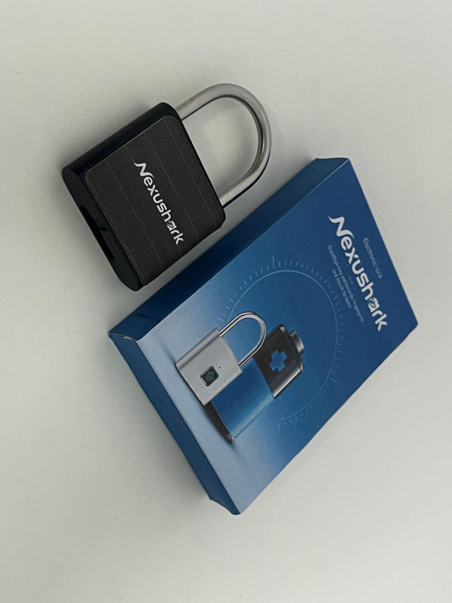 [Nexushark Electric locks]-Smart Fingerprint Padlock - Waterproof Anti-Theft Electronic Lock