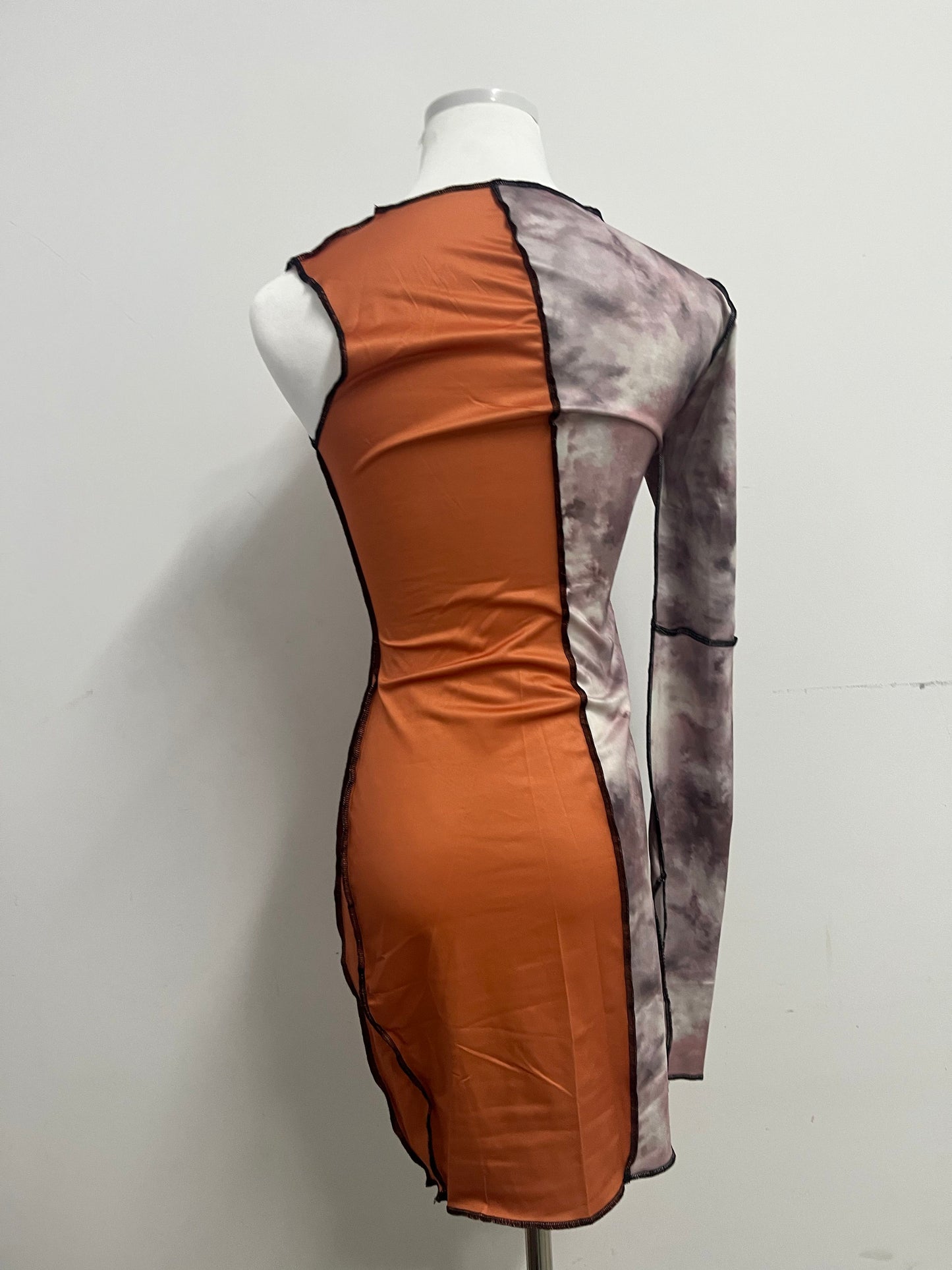 Nicenter Tie-Dye Patchwork One-Sleeve Dress Unlock Personalized Outfits, Highlight Unique Fashion Attitude