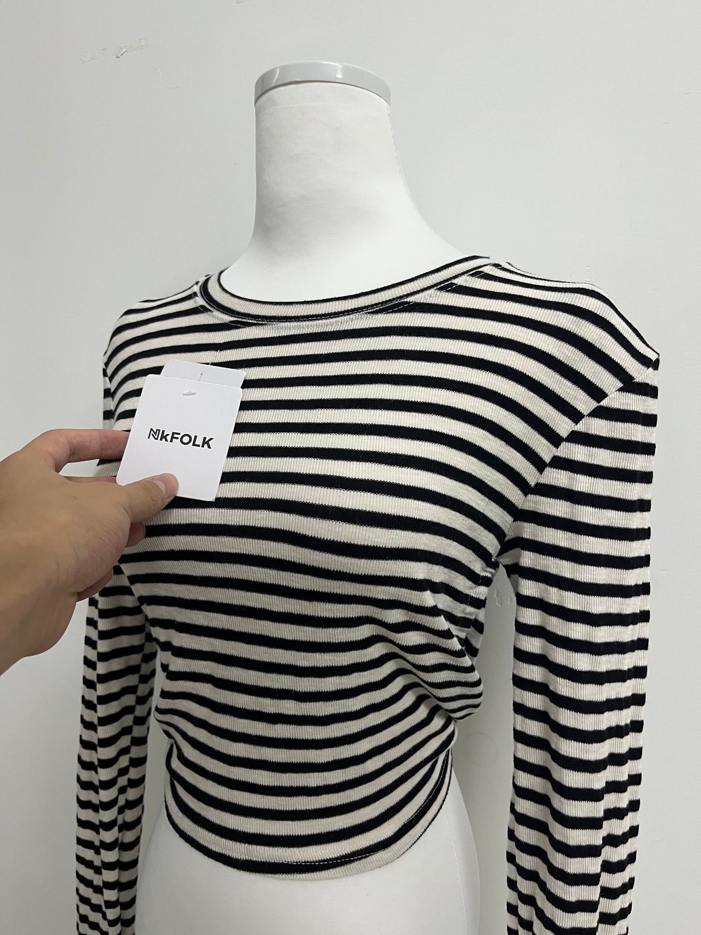 NkFOLK Womens Striped Long Sleeve Crop Top Crewneck Basic Fitted T Shirts