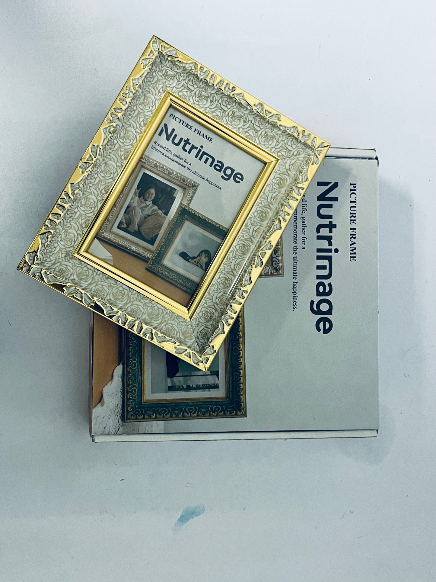 Nutrimage Picture Frame Glitter, Gold Bling 5 by 7 Photo Frames with HD Real Glass, for Wall or Tabletop Display, Family Friends Wedding Christmas Day Gift (Gold)