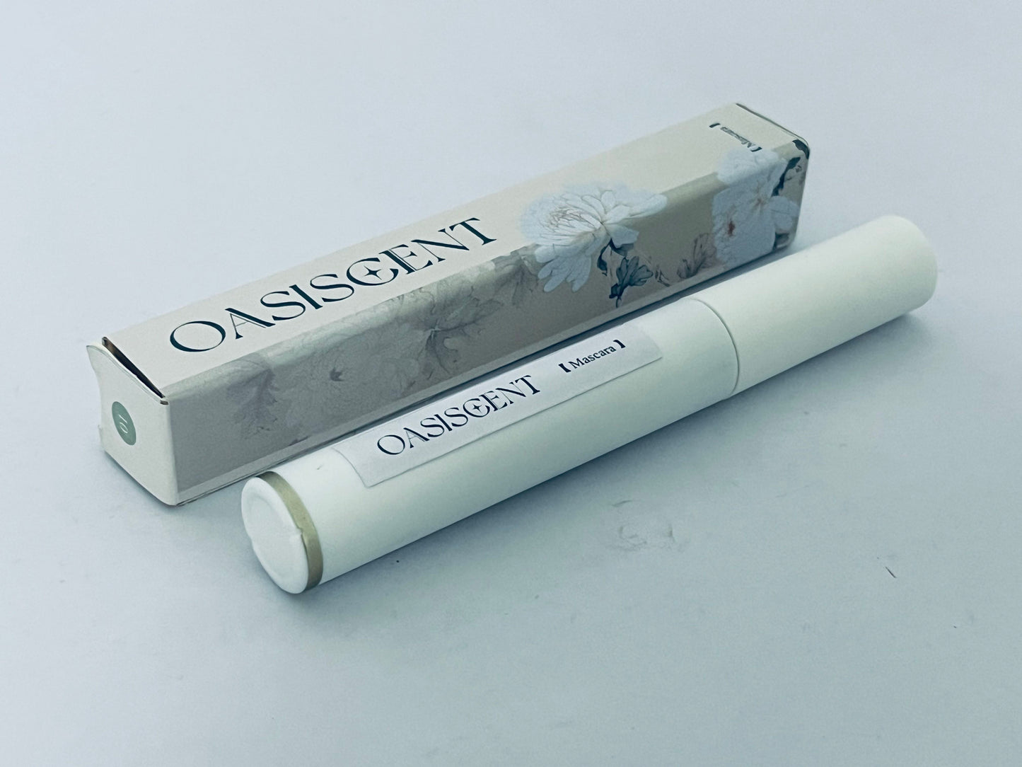 OASISCENT Mascara 16H Wear - False Lash Effect - Black