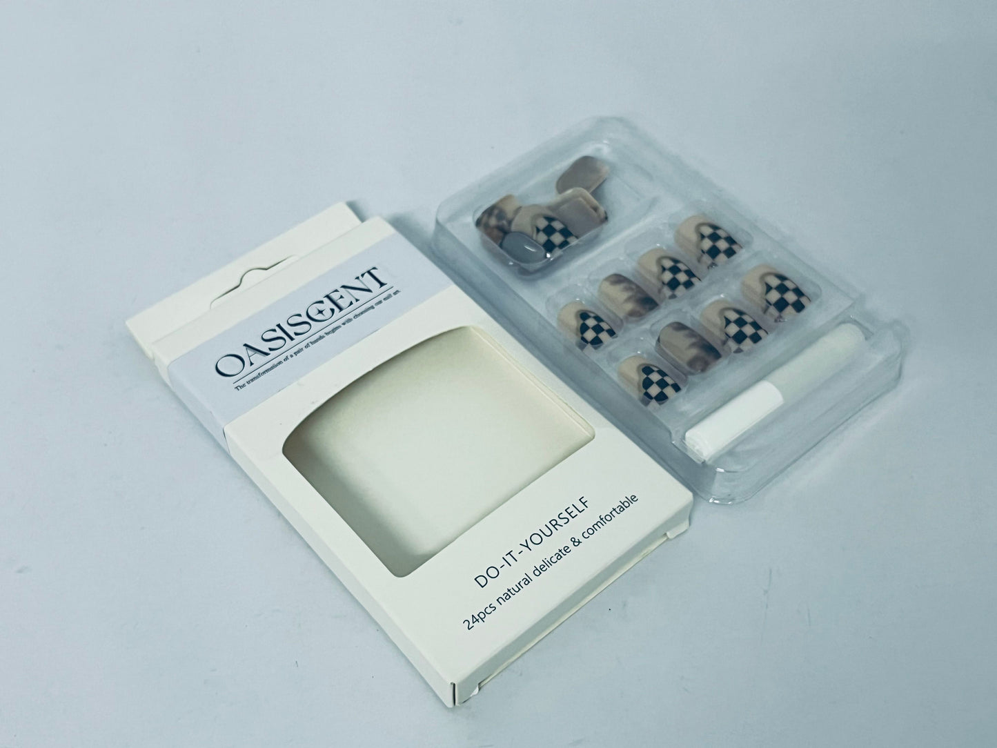 OASISCENT 24Pcs Full Cover Reusable False Nails Kits, Press on Nails Coffin Shape, Stick on Finger Nails with Designs, Glue on Nails Short Square