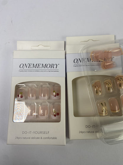 ONEMEMORY False nails Press on Square Nails Medium Glossy Full Cover Acrylic Square Shaped Fake Nails with Charm Glue on Nails Stick on Fingernails for Women Girls