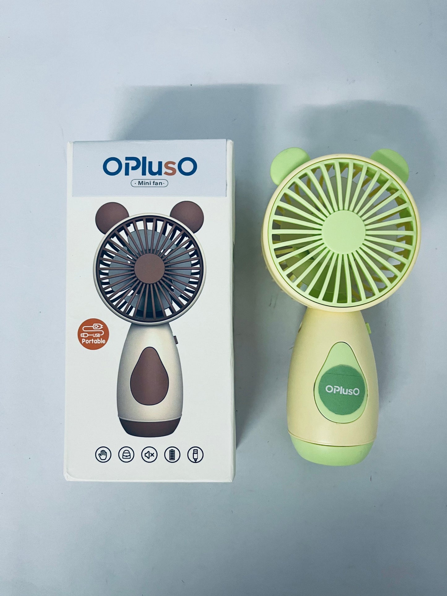OPlusO Electric fans Mini Handheld Fan Cute Cartoon Animal Fans Soft Foam Blades Battery Powered for Student Panda Kitten