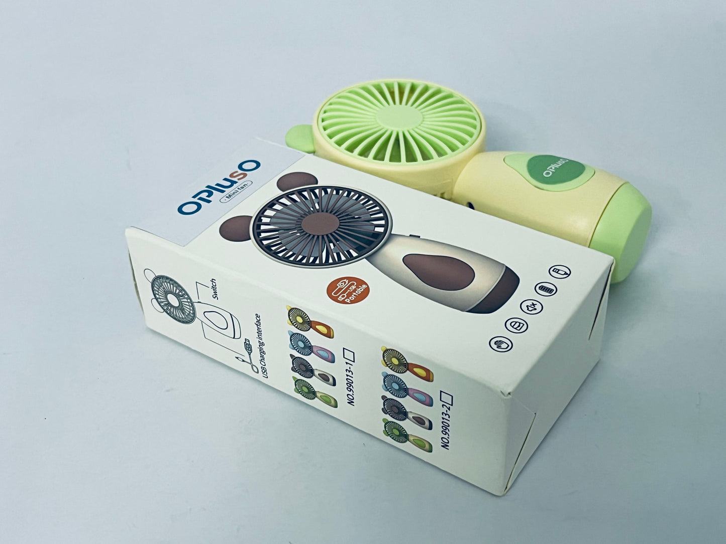 OPlusO Electric fans Mini Handheld Fan Cute Cartoon Animal Fans Soft Foam Blades Battery Powered for Student Panda Kitten