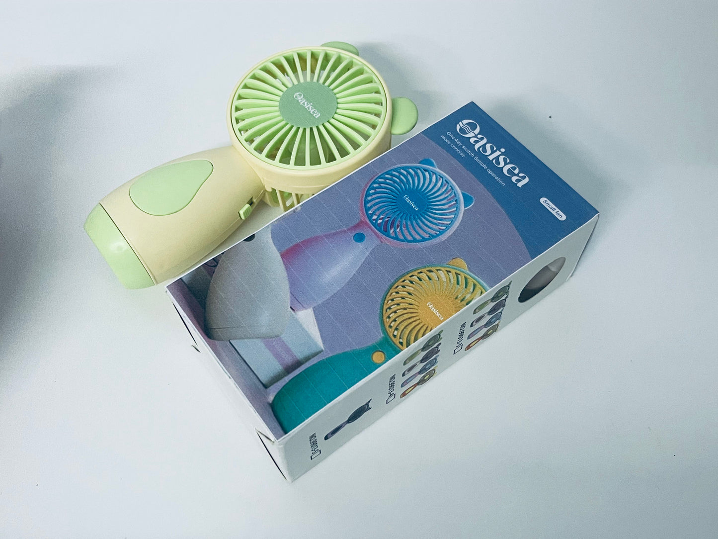 【Oasisea Portable Small Fan】—— Cute & Convenient Cooling Companion