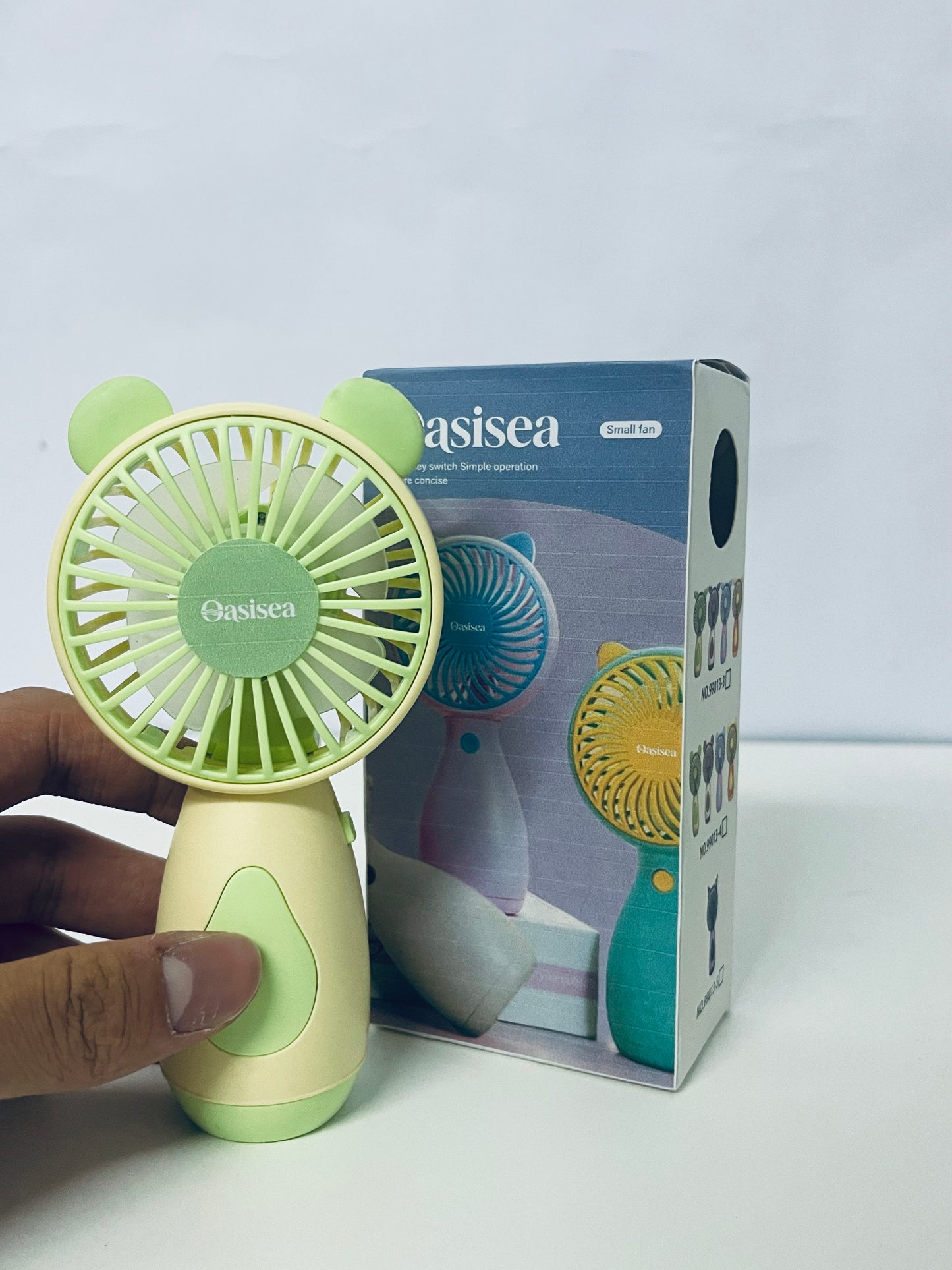【Oasisea Portable Small Fan】—— Cute & Convenient Cooling Companion