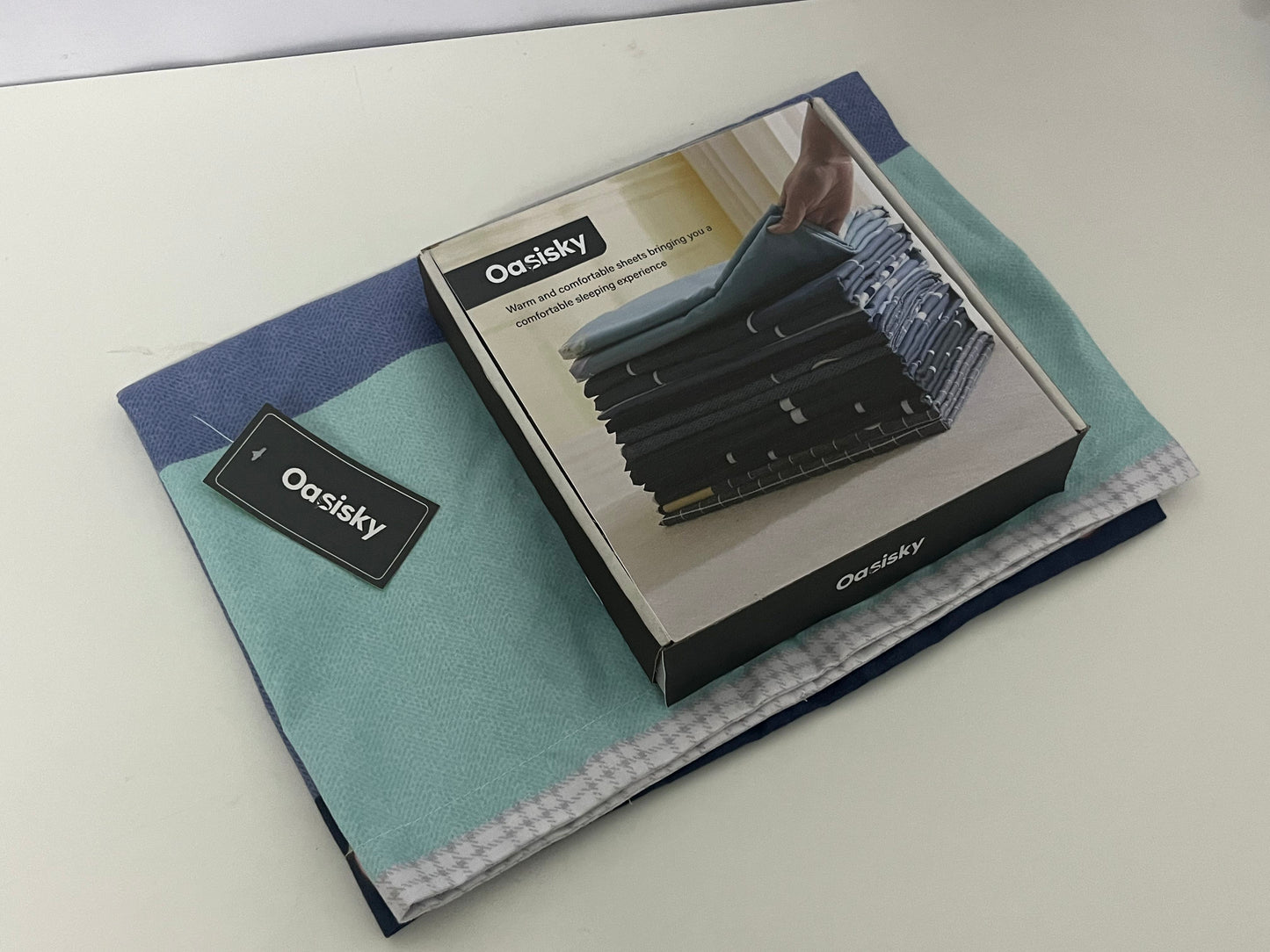 【Oasisky Color-Block Bed Sheets】—— Warm & Comfortable Sleep Experience