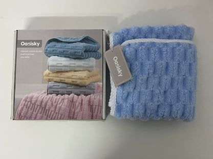 【Oasisky Striped Microfiber Towel】—— Cozy Blend of Softness & Absorbency