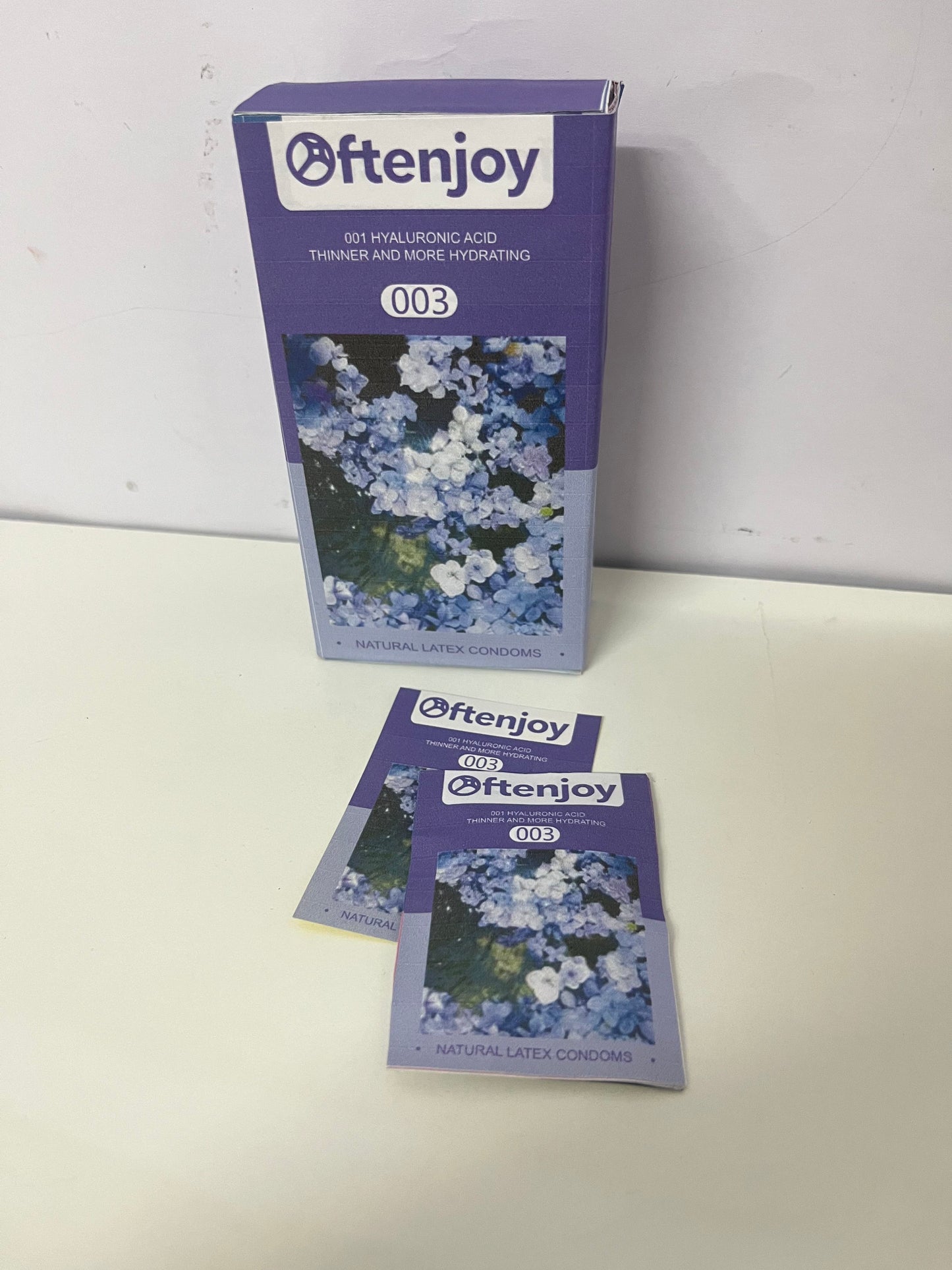 [Oftenjoy Condoms]——003 Hyaluronic Acid Condoms - Ultra-Thin & Hydrating Latex Condoms