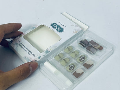 Ohjoy Artistic Press-on Nails Set, Exquisite Hand-painted False Nails
