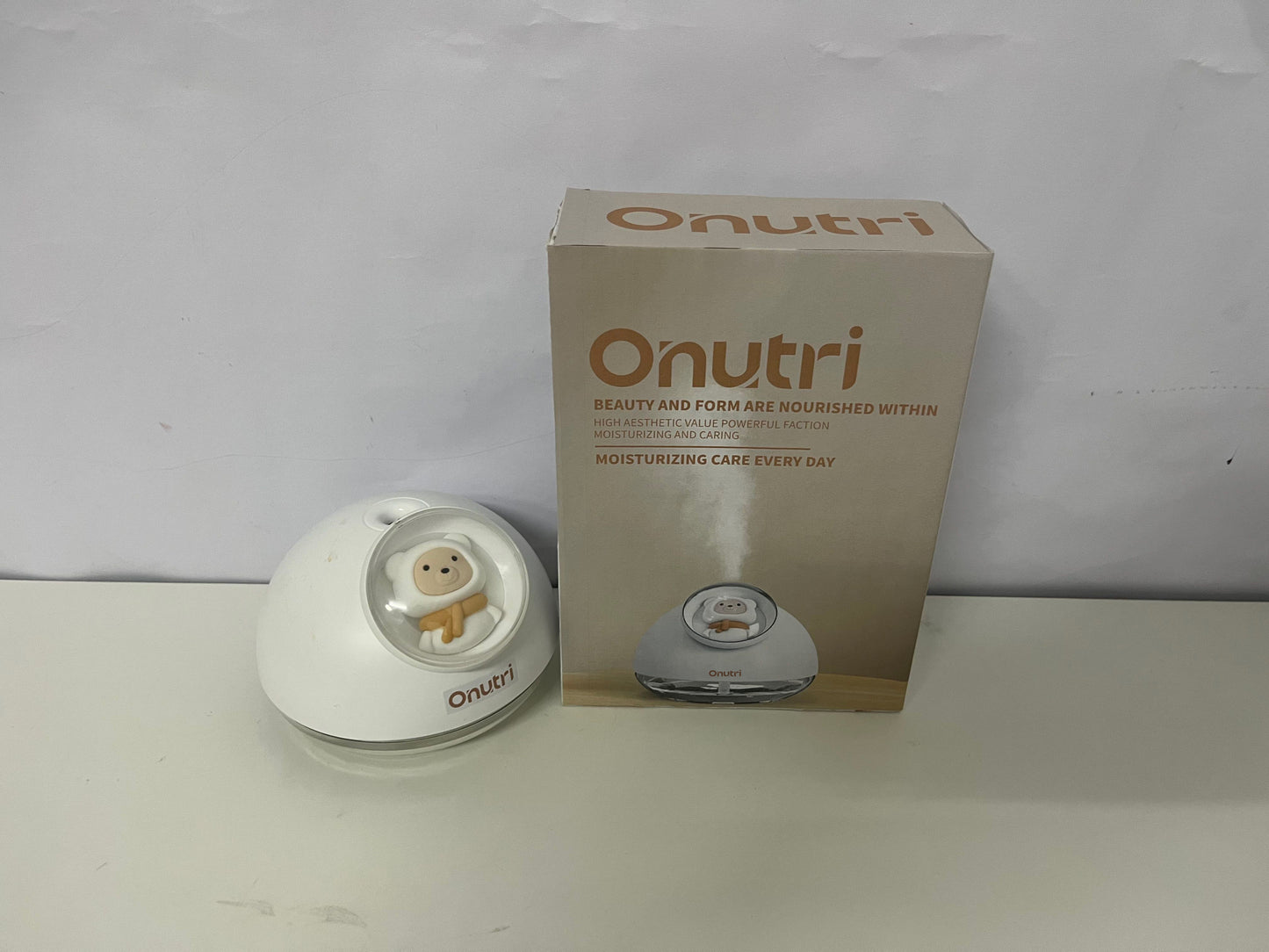【Onutri Cute Mini Humidifier】—— Stylish & Daily Moisturizing Companion
