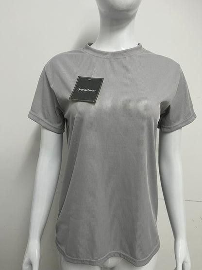 【Orangeheart Ribbed Curved-Hem T-Shirt】—— Effortless Comfort & Everyday Style