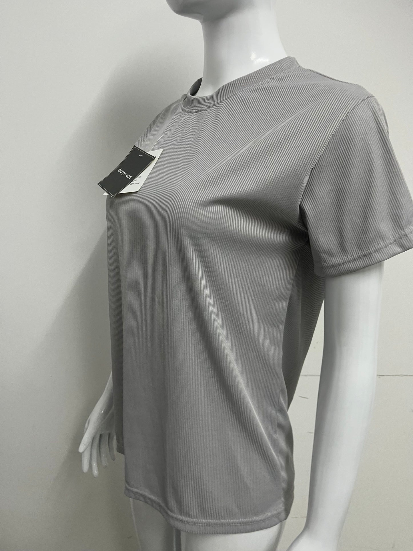【Orangeheart Ribbed Curved-Hem T-Shirt】—— Effortless Comfort & Everyday Style