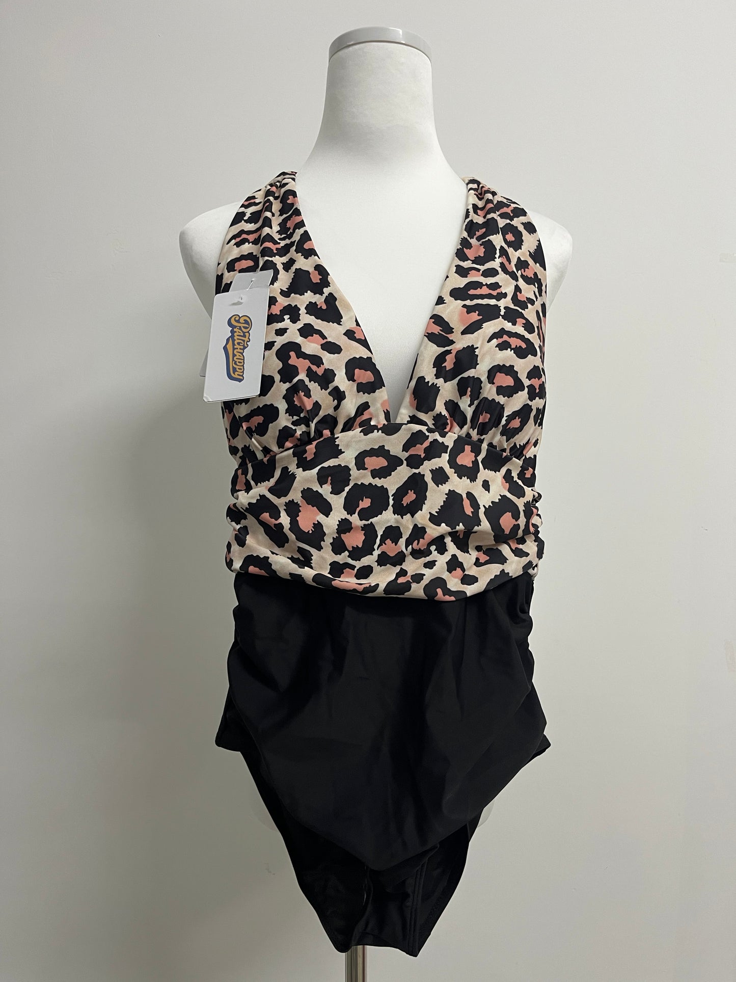 PATCHAPPY Leopard print swimsuit Women's V-Neck Open Back One Piece Swimsuits
